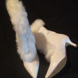 Beautiful pair of boots never been wear